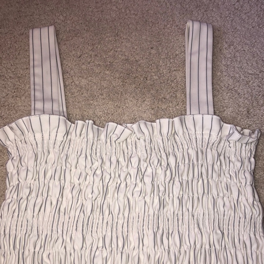 Striped Tank Top - Picture 3 of 5
